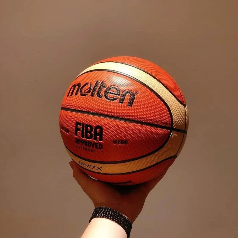 Molten GM7X PU Competition Basketball